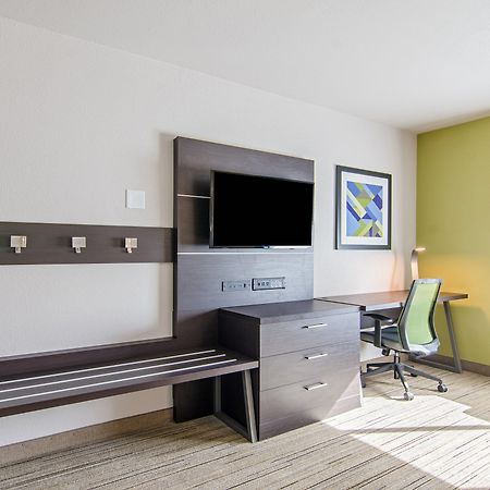 Holiday Inn Express & Suites - Atchison By Ihg Exteriér fotografie