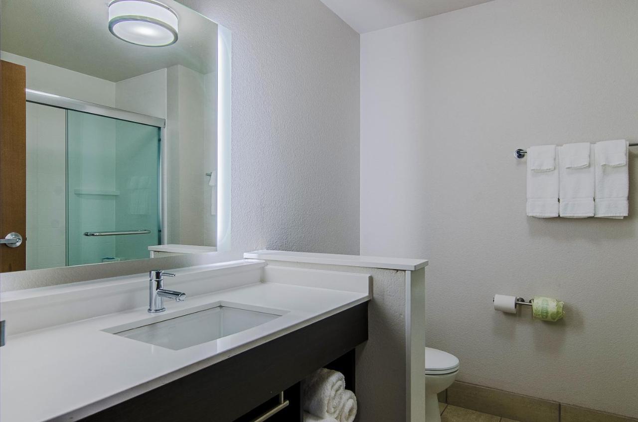 Holiday Inn Express & Suites - Atchison By Ihg Exteriér fotografie