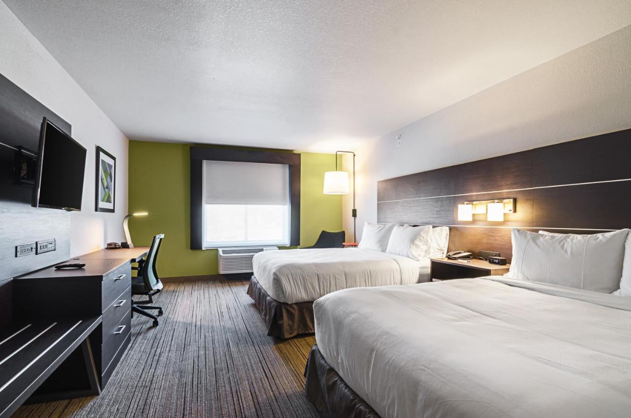 Holiday Inn Express & Suites - Atchison By Ihg Exteriér fotografie